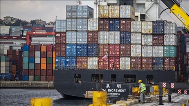 Taiwan suspends US-bound mail amid tariff wars