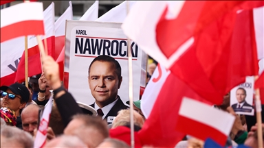 Polish president moves to ban Ukrainian nationalist flag
