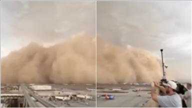 Massive dust storm hits Phoenix in US, causes damage, power outages