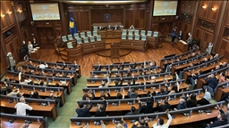 Kuvendi i Kosovës mbetet ende i pakonstituuar për shkak të mosvotimit të nënkryetarit serb