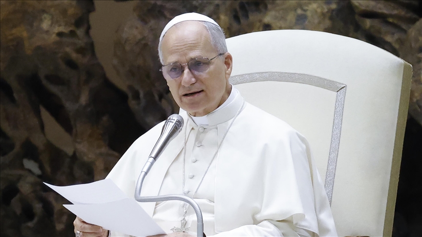 بابا الفاتيكان يدعو لإنهاء "العقاب الجماعي" في غزة