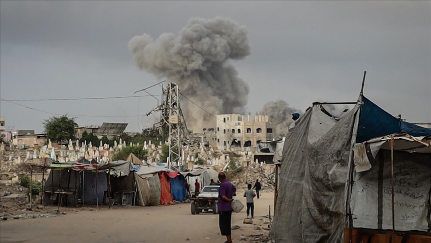 Israeli army kills Palestinian international runner near aid center in Khan Younis