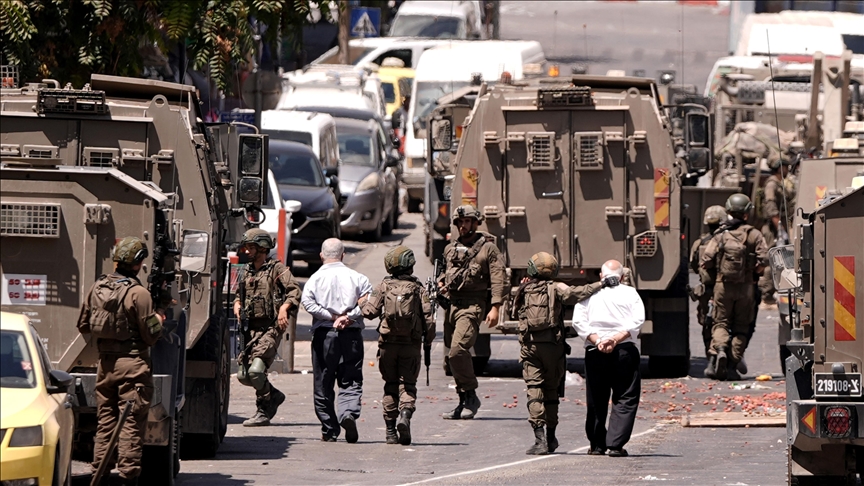 Israeli army storms northern West Bank’s Nablus, lays siege to Old City