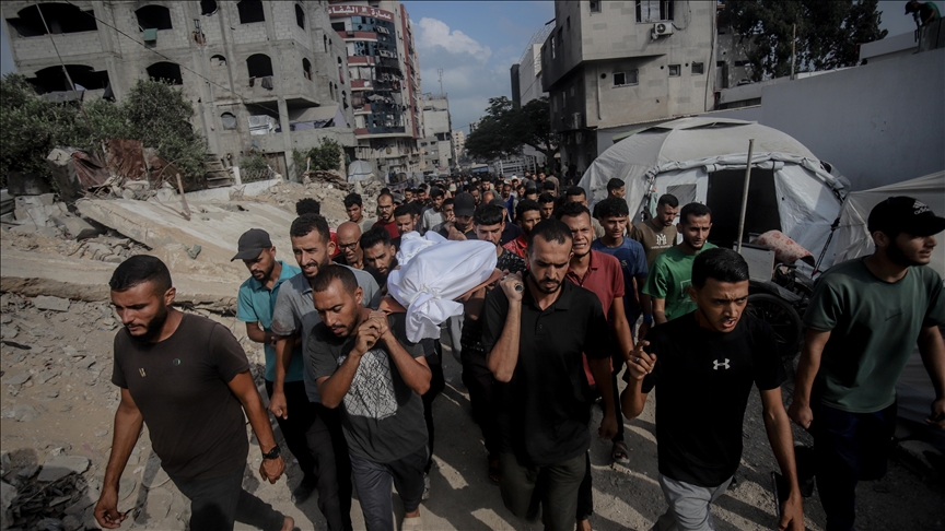 İsrail'in kıtlığı dayattığı Gazze'de son 24 saatte 10 kişi daha açlıktan hayatını kaybetti