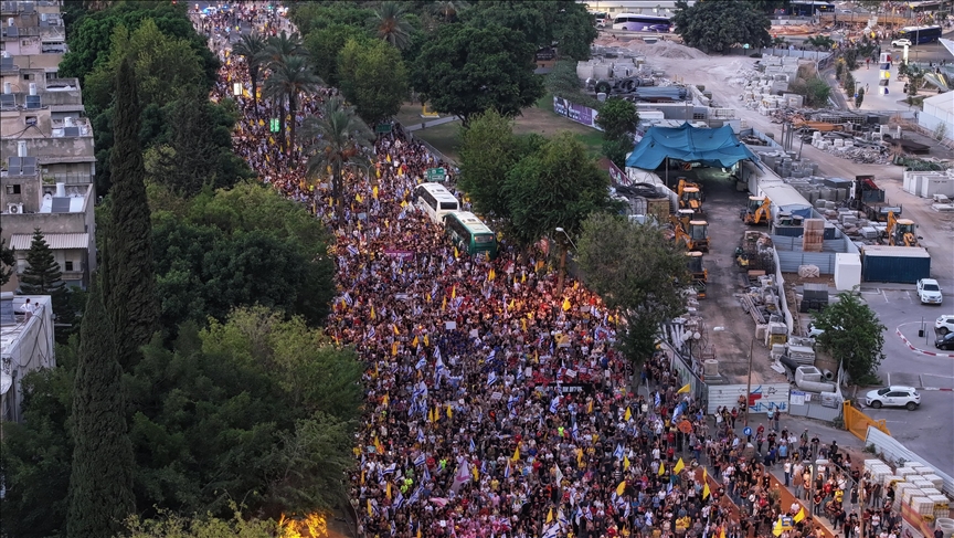 أهالي أسرى إسرائيل يتوعدون نتنياهو باحتجاج "مزلزل" في 3 سبتمبر