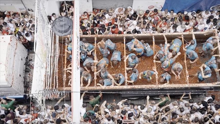 В Испании прошел 78-й фестиваль «La Tomatina»