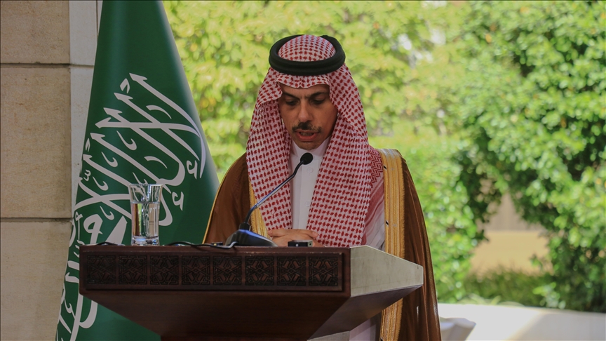 بعد ألمانيا.. وزير خارجية السعودية يصل إيطاليا لبحث قضايا إقليمية