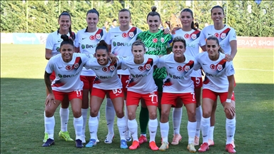 ABB FOMGET, UEFA Kadınlar Şampiyonlar Ligi 2. eleme turu yarı finalinde Çekya temsilcisi Slavia Prag'a 2-1 yenildi