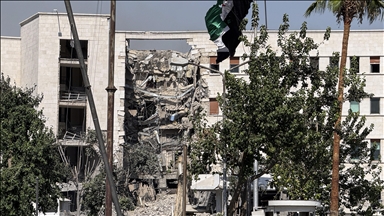 Israel launches fresh airstrikes in Damascus countryside in Syria
