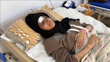 انتشلت من تحت الركام بغزة.. سجى تروي لحظة الموت 