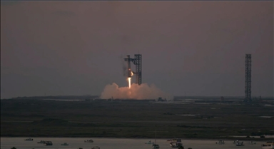 SpaceX'in Starship roketi, 10’uncu test uçuşunu başarıyla tamamladı