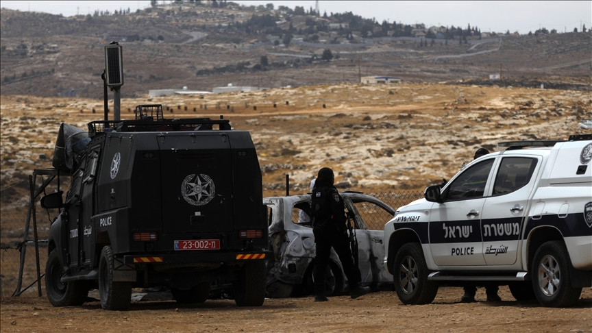 الضفة.. مستوطنون يعتدون على فلسطيني ويسرقون 300 رأس غنم برام الله