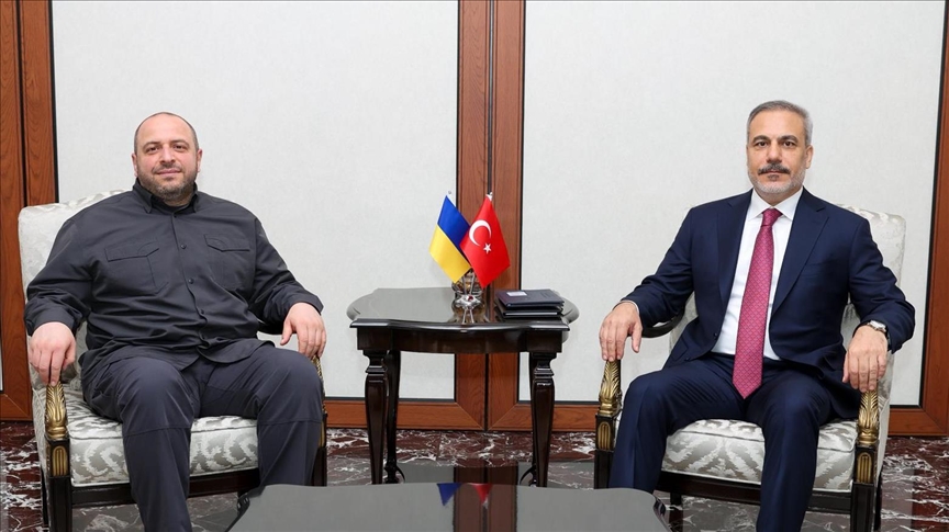 Bakan Fidan, Ukrayna Ulusal Güvenlik ve Savunma Konseyi Sekreteri Umerov ile Ankara'da görüştü