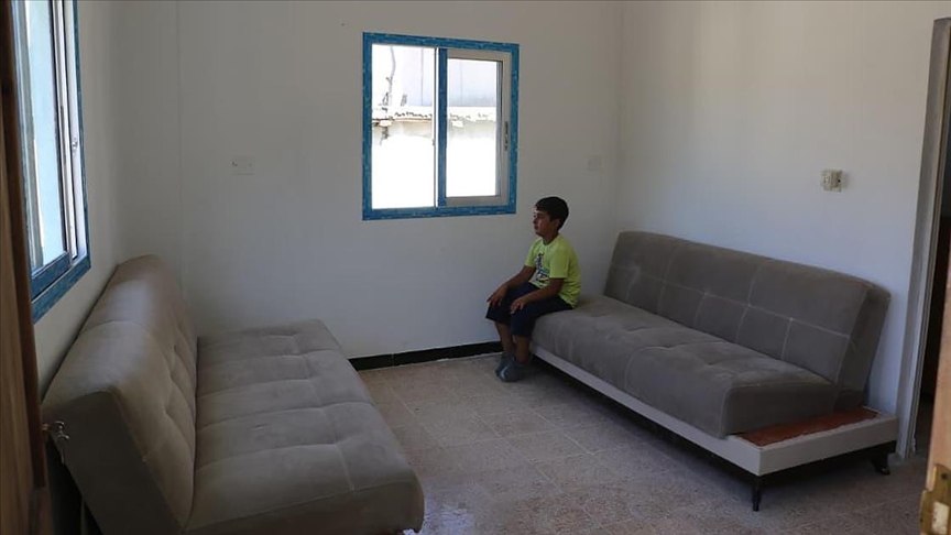 Suriyeli 10 yaşındaki Halit'in ev hayali gerçek oldu