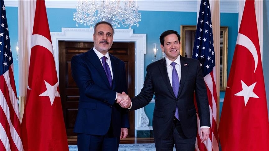 Ministri i Jashtëm turk dhe Sekretari i Shtetit i SHBA së diskutojnë procesin e paqes Rusi Ukrainë dhe situatën në Gaza