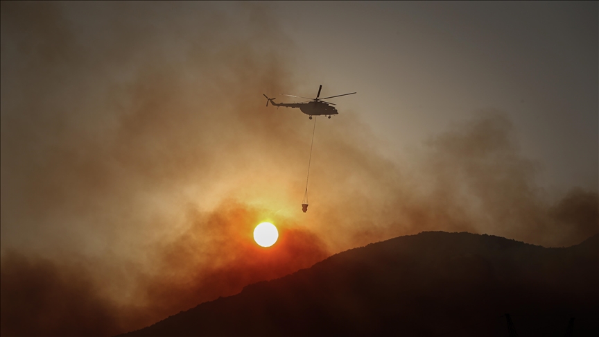 Orman yangınlarına müdahale ediliyor