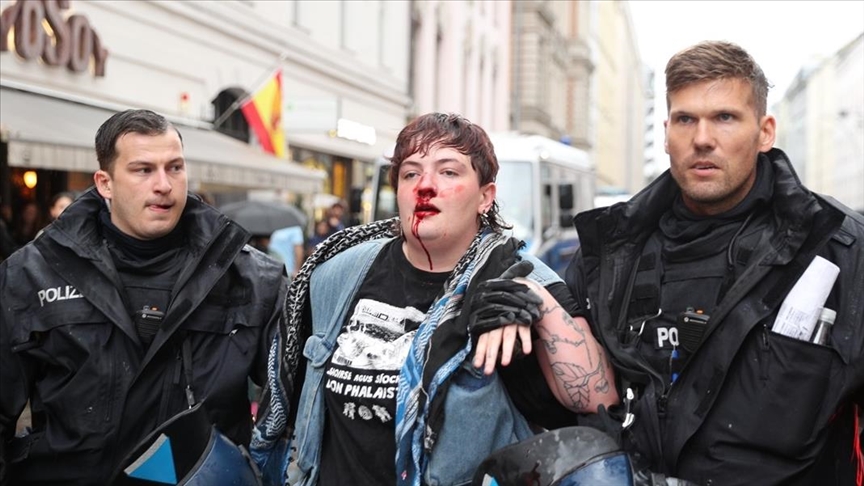 Allemagne : Intervention policière violente contre des participants à une manifestation de soutien à la Palestine