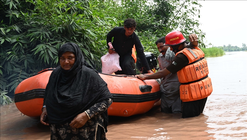 Pakistan's premier stresses need for new water storage facilities as floods wreak havoc in Punjab province