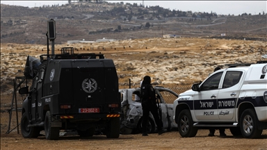 الضفة.. مستوطنون يعتدون على فلسطيني ويسرقون 300 رأس غنم برام الله
