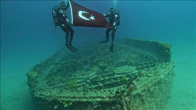Çanakkale Savaşları'ndan kalma batık gemilere dalış yapıldı