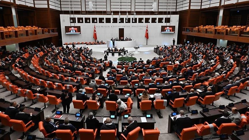 Serokê Meclisê Kurtulmuş: "Hemû tevgerên Îsraîlê yên li ser axa Filistînê binpêkirina hiqûqa navneteweyî ye"