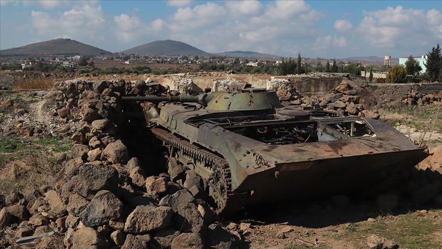 Syrie : Israël intensifie ses opérations aériennes et terrestres dans le sud du pays