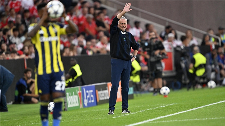 El Fenerbahçe despide a José Mourinho