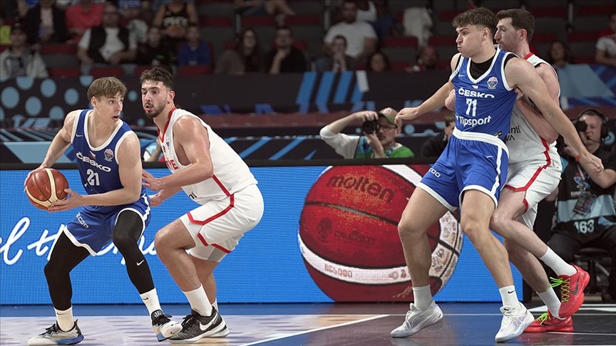 A Milli Erkek Basketbol Takımı, 2025 Avrupa Şampiyonası'nda 2'de 2 yaptı