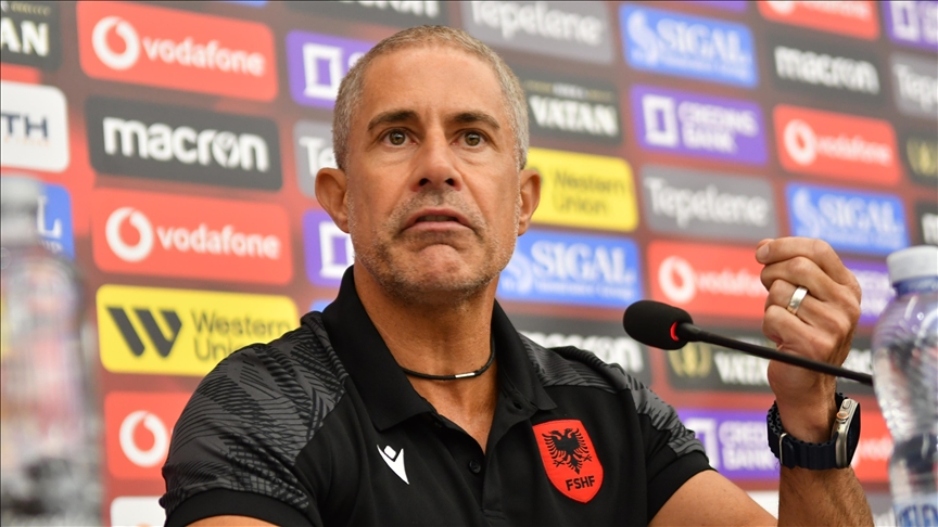 Trajneri Sylvinho publikon listën e lojtarëve të grumbulluar për ndeshjet e shtatorit