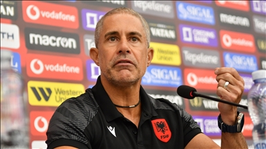 Trajneri Sylvinho publikon listën e lojtarëve të grumbulluar për ndeshjet e shtatorit