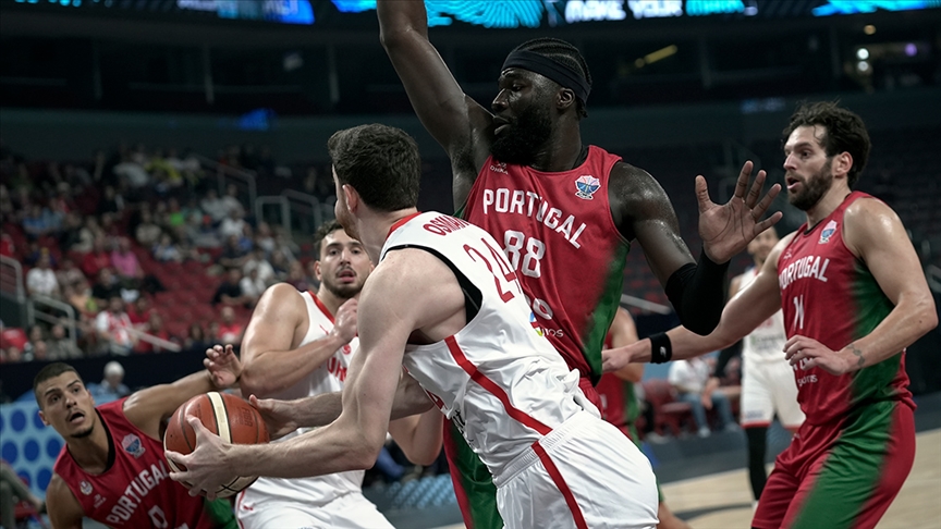 Türkiye, 2025 Avrupa Basketbol Şampiyonası'nda son 16 turuna yükselmeyi garantiledi