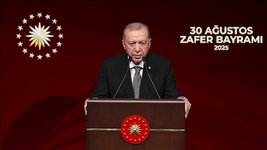 Cumhurbaşkanı Erdoğan: İçinde bulunduğumuz asrı, Türkiye Yüzyılı yapana kadar durmadan çalışacağız