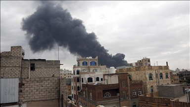 Yémen : les Houthis avertissent qu’Israël « ne restera pas impuni » après les frappes sur Sanaa