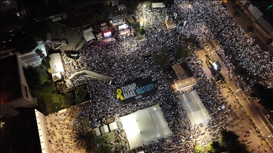 Israelis protest Gaza occupation plan, demand prisoner exchange deal