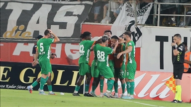 Corendon Alanyaspor, ağırladığı Beşiktaş'ı mağlup etti