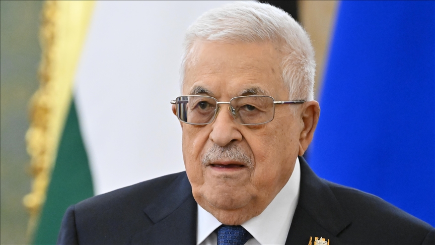 عباس: إسرائيل تريد تدمير فلسطين بالكامل 
