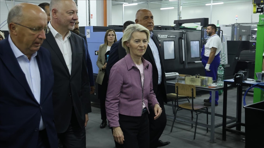 El avión de Úrsula von der Leyen sufre interferenica de GPS al aterrizar en Bulgaria
