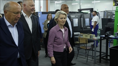 El avión de Úrsula von der Leyen sufre interferenica de GPS al aterrizar en Bulgaria 