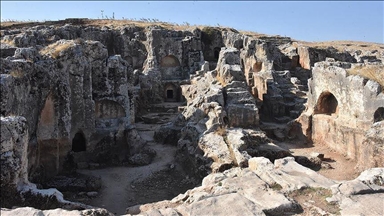 Zbulohet statujë e rrallë e perëndisë egjiptiane Pataikos në një qytet të lashtë në Turqi