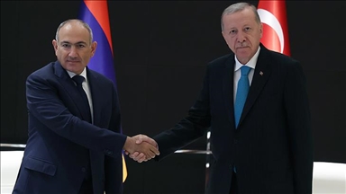 دیدار اردوغان و پاشینیان در تیانجین