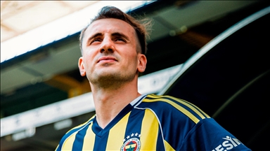 Fenerbahçe, milli futbolcu Kerem Aktürkoğlu'nu kadrosuna kattı