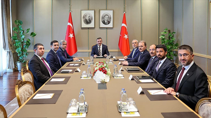 Cumhurbaşkanı Yardımcısı Yılmaz, Azerbaycan Çalışma ve Halkın Sosyal Koruması Bakanı Aliyev'i kabul etti