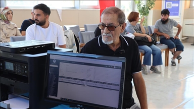 Üniversite okuma hayalini 73 yaşında gerçeğe dönüştürdü