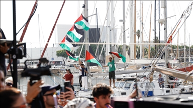 La Flotilla Global Sumud vuelve a zarpar de Barcelona rumbo a la Franja de Gaza