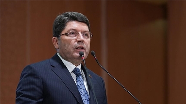 Adalet Bakanı Tunç: (CHP İstanbul İl Yönetiminin görevden alınması) Nihai bir hüküm teşkil etmemektedir