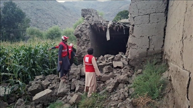 Türk Kızılaydan Afganistan'daki depremzedelere destek