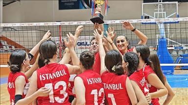 İstanbul'da devlet korumasındaki "Filenin Sultanları"ndan örnek başarı