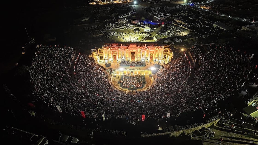 "Carmina Burana" balesi, Hierapolis Antik Tiyatrosu'nda sahnelendi