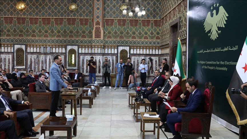 سوريا.. أعضاء اللجان الفرعية للانتخابات يؤدون اليمين الدستورية
