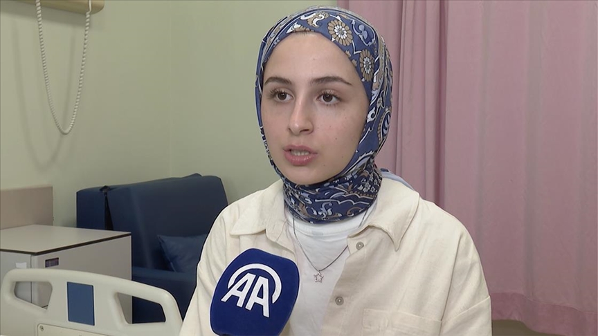 Böbrekte nadir görülen hastalığa yakalanan kadın, İstanbul'da ameliyatla sağlığına kavuştu